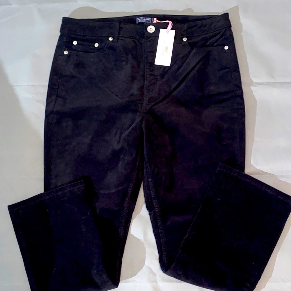 Vineyard Vines Women's Jet Black Kick Flare High Rise Corduroy Pants Size 32 New